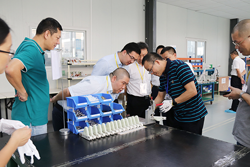 開(kāi)關(guān)設(shè)備廠家