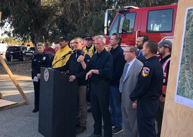 加州火災(zāi)，樹閃是元兇，我們應(yīng)如何避免？